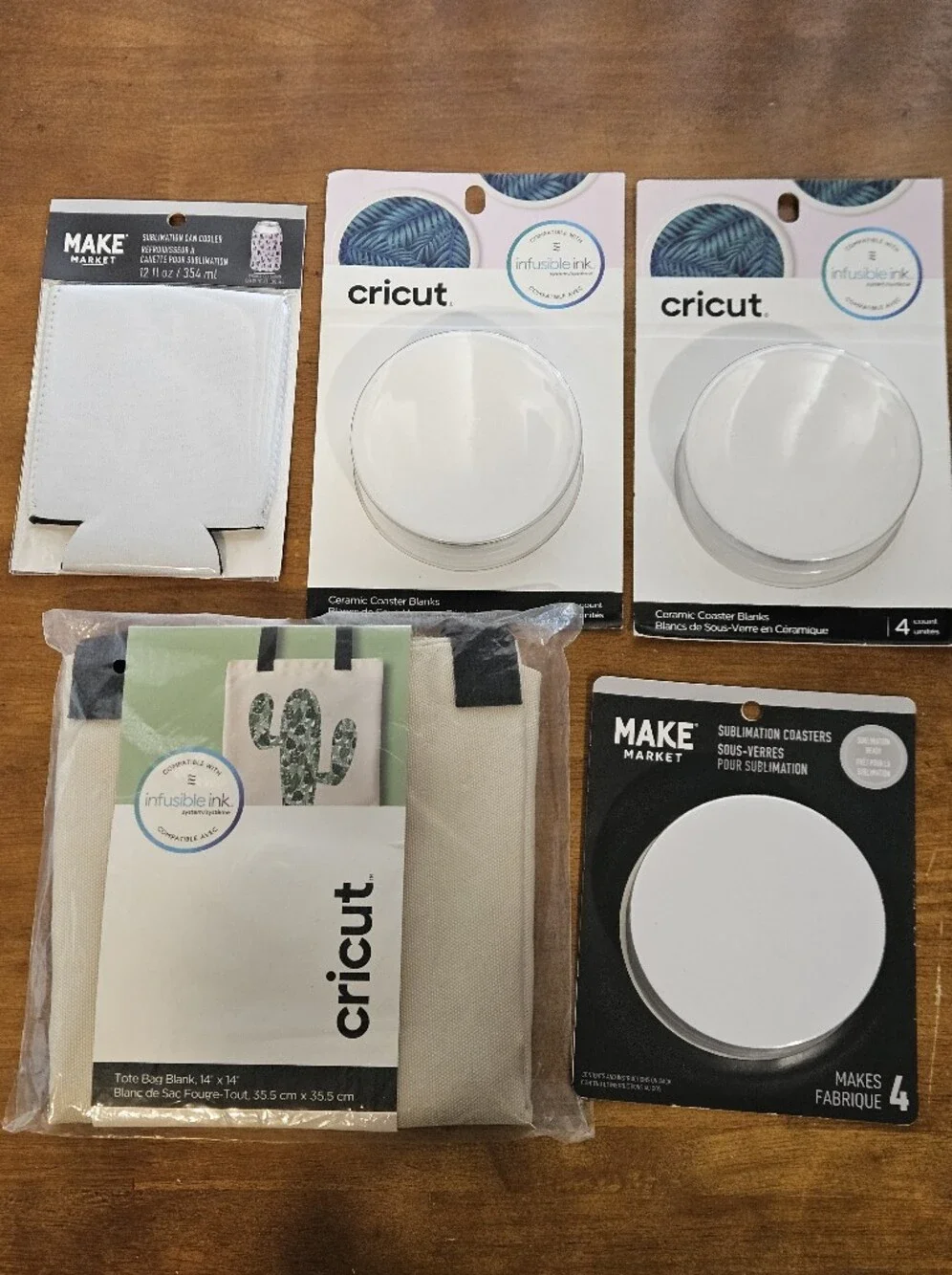 Cricut blanks included